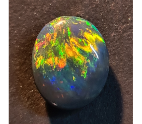Australian opal 2.43 ct
